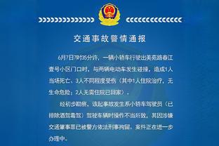 双铁！小迈克尔-波特&佩顿-沃特森本场合计17中3 共得到8分6篮板